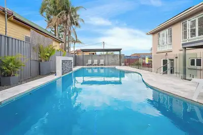 Image de Shellharbour Poolside Escape