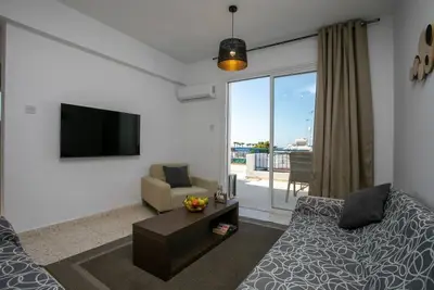 Image de Horizon-Amazing location, Sea&Nature View, 2br, Large Balcony