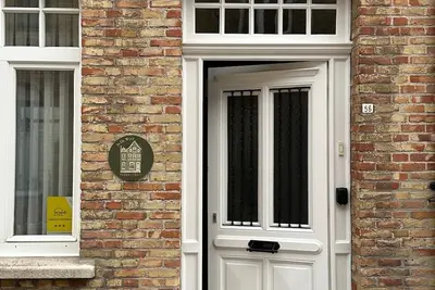 Image de In the heart of Ypres a mansion full of character. A vacation home with a story!