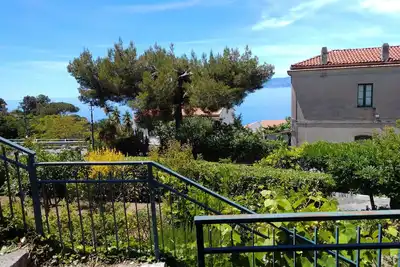 Image de Apartment in villa near the beach