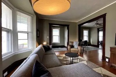 Image de Spacious & Stylish 3 Bedroom Apt in West Village