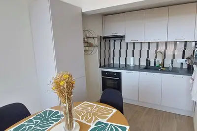 Image de Appartement T3 Marseille 8ème. Rénové et équipé à neuf.