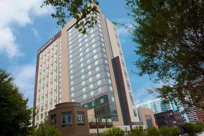 Image de Close to Georgia Tech | Restaurant. Pet-friendly