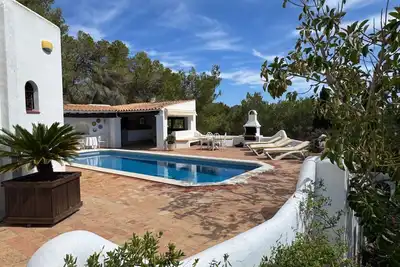 Image de Tranquil Villa Escape - family sized hillside Villa with private swimming pool