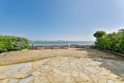 Image de Villa Familliale privée avec accès plage