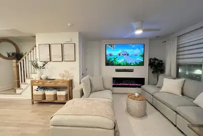 Image de Luxury Beach House with Private Beach in fabulous Mantoloking, Nj.