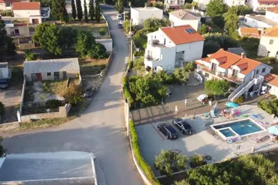 Image de Apartments Franica with Heated Pool and Hot-Tub - Two Bedroom Apartment with Balcony