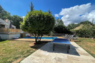 Image de Bonzini, PÉTANQUE, Ping-Pong Et Piscine à 5 mns de la Sainte Victoire. . .