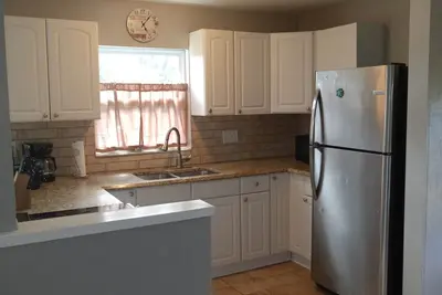 Image de Charming 2-bedroom Country Cottage in Kissimmee with private parking