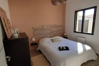 Image de Villa 12 personnes (piscine, clim, pétanque) - A louer aout 2025