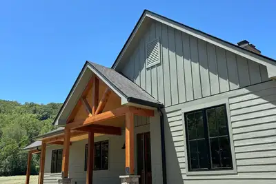 Image de Newly Built Custom 3-Bedroom Retreat in Scenic Afton – Ac & WiFi Included