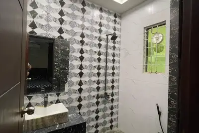 Image de Comfortable Villa with Ac and WiFi in pleasant Bahria Town Karachi