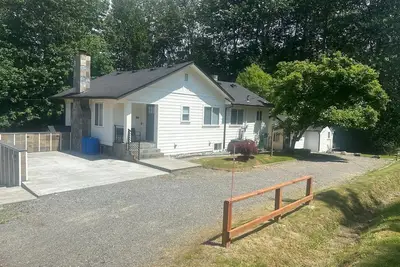 Image de Charming 1-bedroom house with WiFi, Ac in serene Kirkland