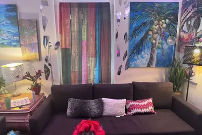 Image de Diamond in the Ruff. 1-bedroom villa with private office and studio.