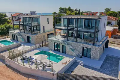 Image de Seafront Villa Serena with pool and seaview