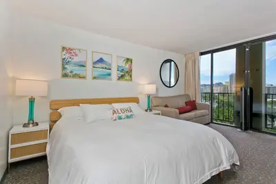 Image de Perfect Hawai’i ocean view condo with Ac, WiFi, Sleeps 4, in heart of Waikiki