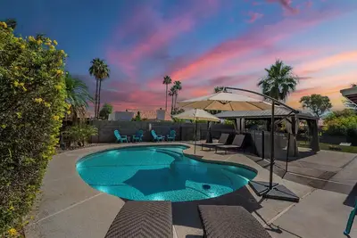Image de Family-Friendly Chandler Home • Heated Pool • Minutes to Downtown & Dining