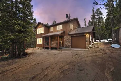 Image de 12 Min to Downtown-Grill-Foosball-Air Hockey-WiFi