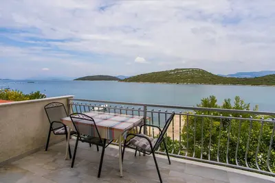 Image de Appartement d'une chambre prés de la plage Luka Dubrava, Peljesac (A-24568-b)