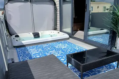 Image de 2-bedroom, Fantasy Island, Hot Tub, WiFi, dog friendly in Ingoldmells