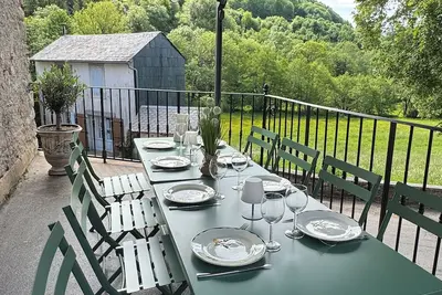 Image de Magnifique GÎTE pour 4 à 10 personnes à Nages 81/Lac Du Laouzas/Haut Languedoc