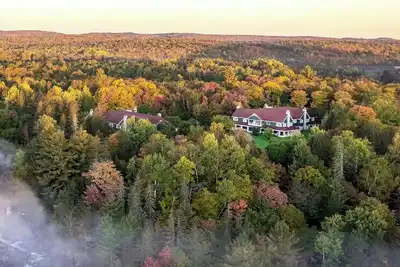 Image de 2 Charming Haven w/ Horseback Excursions, Nature Trails, Pool & Spa Access