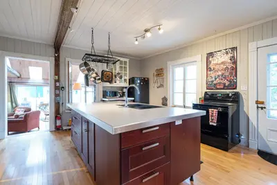 Image de Nature Haven w/ Fireplace, Hiking Trails, and Relaxing Spa | Near Mauricie Park