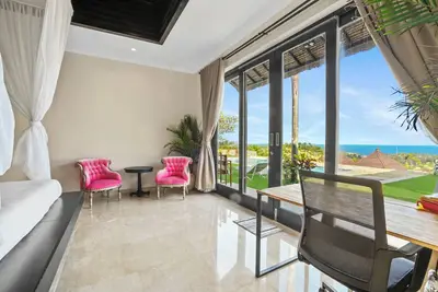 Image de Large Private 3br En-Suite Villa Ocean Views! Large Pool + Kitchen, Uluwatu