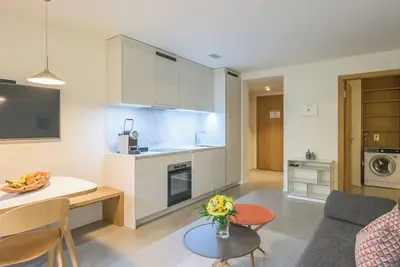 Image de Cozy Family-Friendly Apartment with Stunning Mountain Views in Flims.