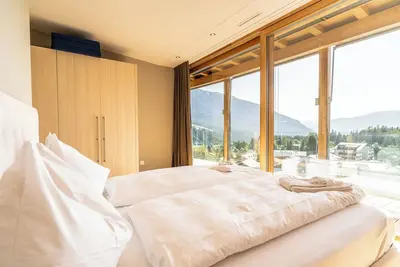 Image de The Mountain Suites Luxurious 134m2 apartment (3. 5 rooms).
