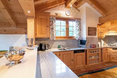 Image de Casa Miez Penthouse, ca. 126m2, can accommodate 6 guests and is located in Laax.