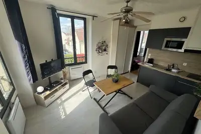 Image de Modern house Cdg Astérix Jo