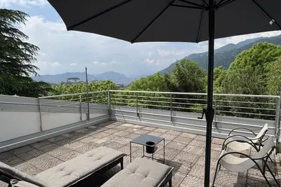 Image de Apt with Terrace & Garden near Como