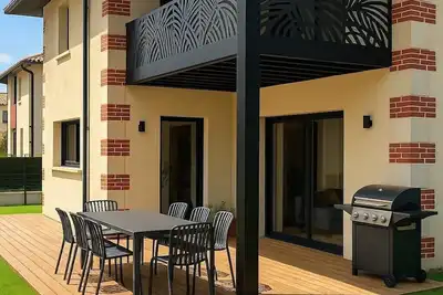 Image de Villa de Charme au cœur du Bassin - Sterne