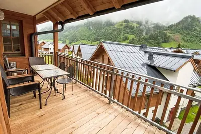 Agréable appartement pour 6 personnes avec piscine, Wifi, Tv, terrasse et parking