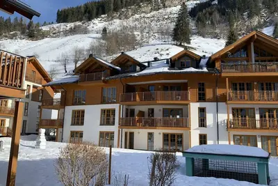 Joli appartement pour 6 personnes avec piscine, Wifi, Tv, terrasse et parking