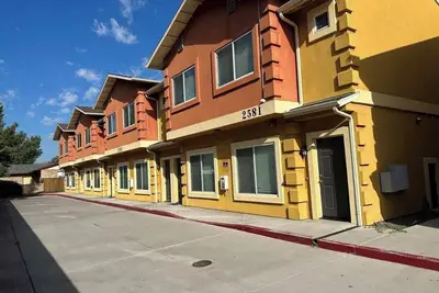 Image de Duplex, 4Bd 4Ba, 6TVs, Sleeps 14