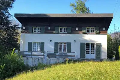 Image de Beau Et Confortable Chalet De Montagne PYRÉNÉEN.