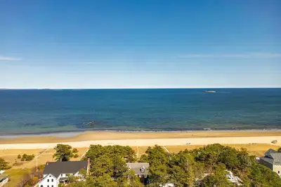 Image de Beachside | Oceanside | Walk onto the beach!