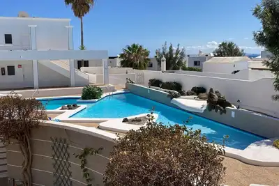 Image de Cozy apartment located in Puerto del Carmen with terrace, pool, WiFi