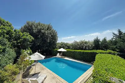Image de Le Sig - Piscine - 6 Chambres