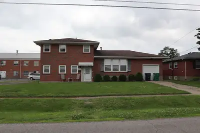 Image de Shively Split-Level Ranch