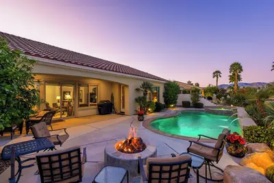 Image de Where Comfort Meets Elegance