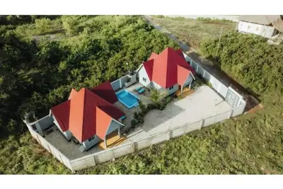 Image de SunVilla - Private Pool, 2 Houses & games