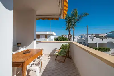 Image de Maison de Vacances 'Dei Sorrisi, Porto Cesareo' avec Jardin Privé, Balcon et Climatisation