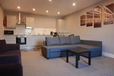 Image de Modern 1 bed apartment on edge of city centre 4