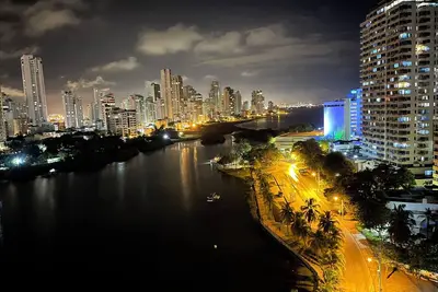 Image de Charming 2-bedroom Duplex apartment with amazing balcony views