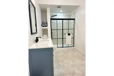 3-bedroom house in welcoming Eleuthera with WiFi, Ac