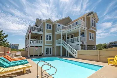 Image de Patriot's Place - Corolla, Ocean Sands, 180 Yds to Beach, Pool, Hot Tub, Pool Table, Pets Ok