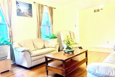 Image de Charming House 2br-2ba-4beds-Long Stay